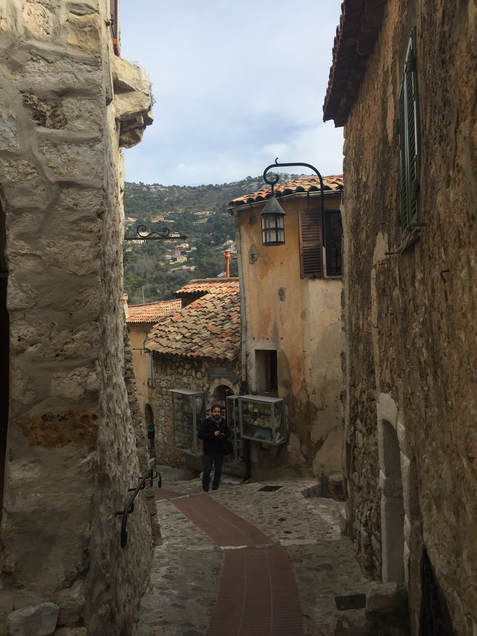 Eze